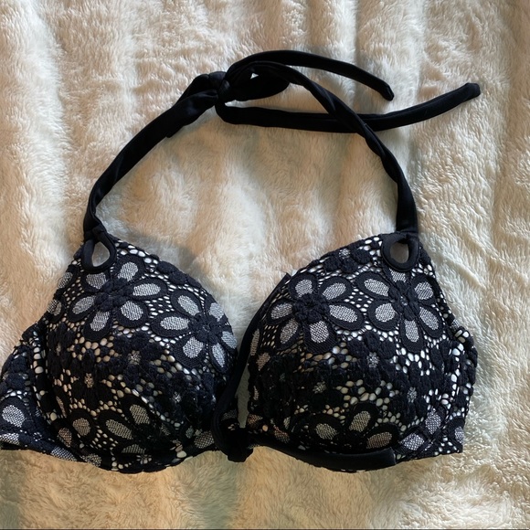 5/$25 Victoria’s Secret 32c bikini halter push up - Picture 2 of 4